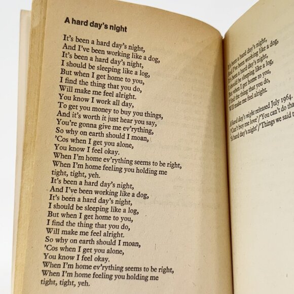 The Beatles Lyrics Paperback Pocket Book Futura Edition 1979 - Picture 9 of 11